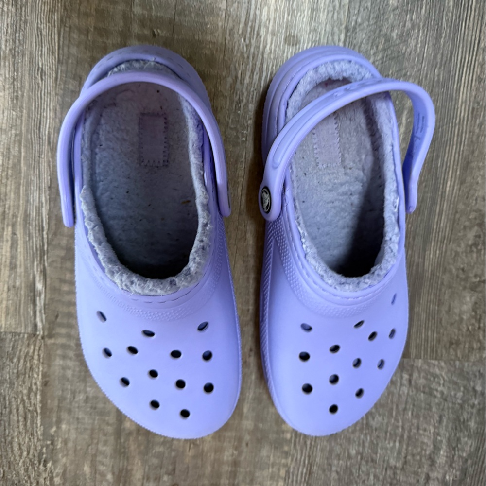 crocs - Picture 7 of 8